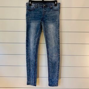 Blue Asphalt acid wash skinny jean